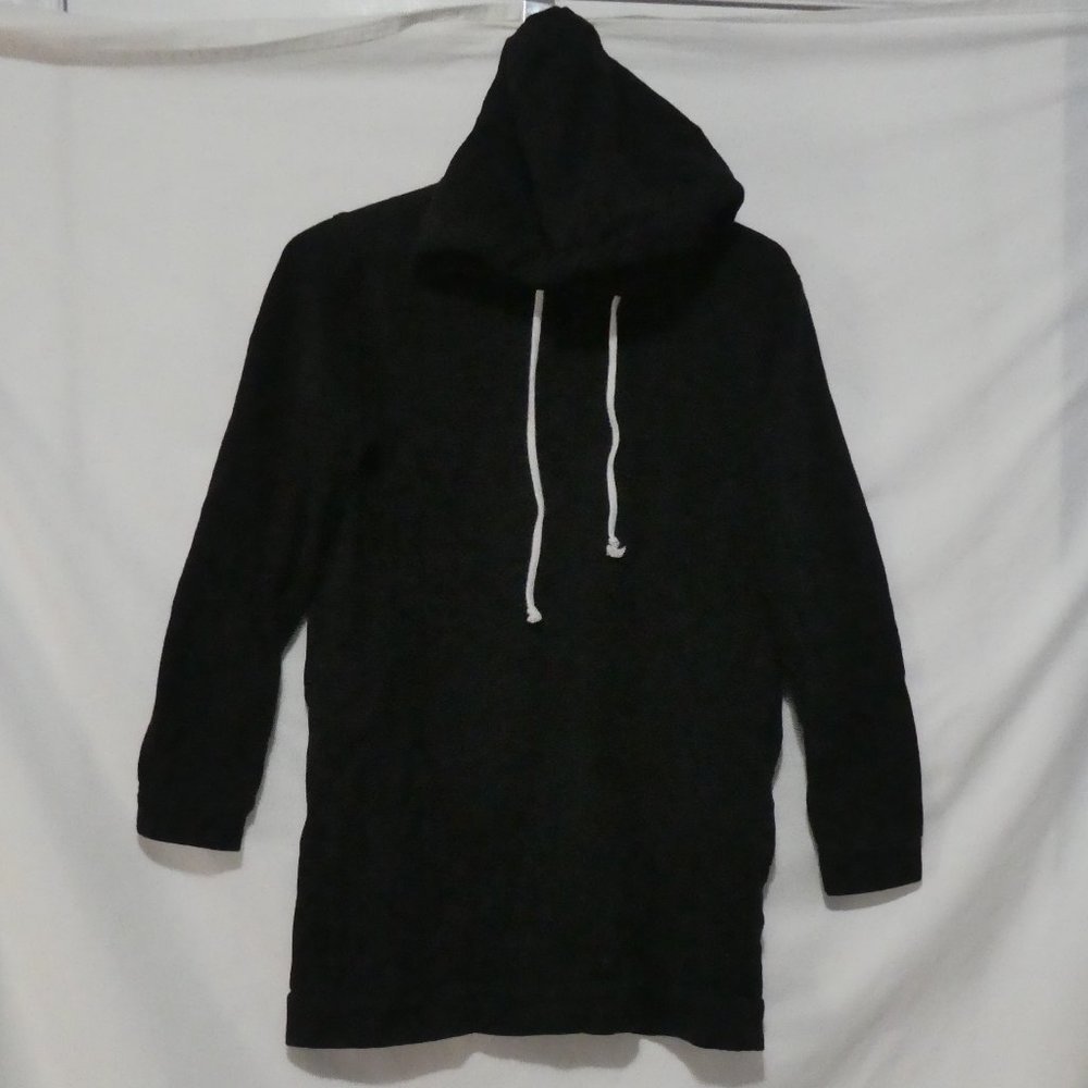 FOREVER 21 | small | Long Hooded Black Pullover Sweatshirt | No Pockets